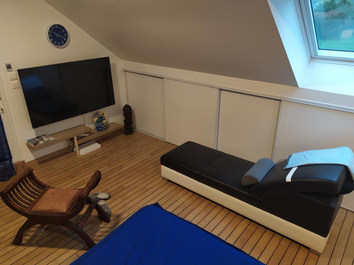 Logement Atypique Bien Etre Au Coeur De La Nature Quimper Esterno foto