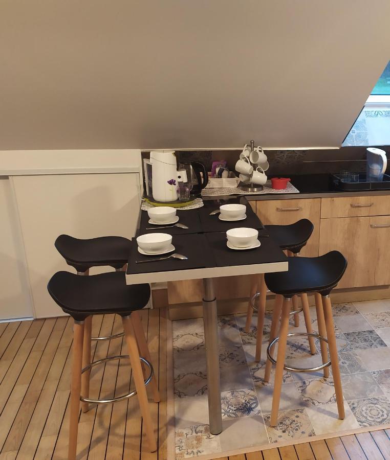 Logement Atypique Bien Etre Au Coeur De La Nature Quimper Esterno foto